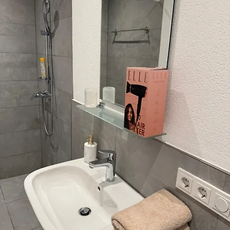 Milis Apartment *